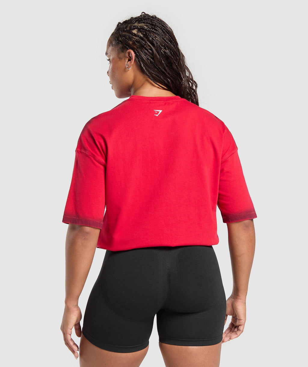 gymshark-gains-washed-heavyweight-cotton-t-shirt-conditioning-red-sets-red-ss25