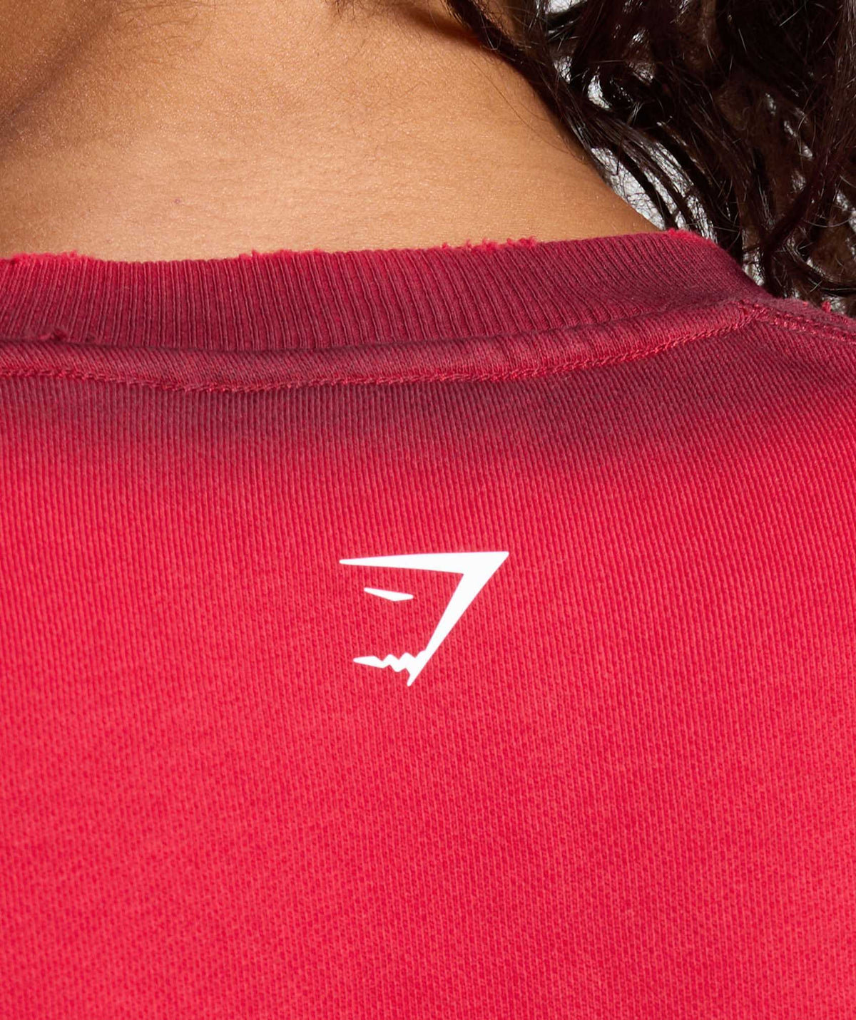 gymshark-gains-washed-loopback-crew-neck-conditioning-red-sets-red-ss25
