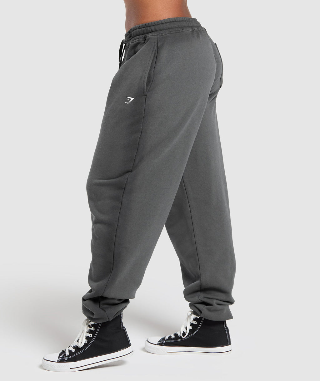 gymshark-gains-washed-loopback-joggers-grey-ss25