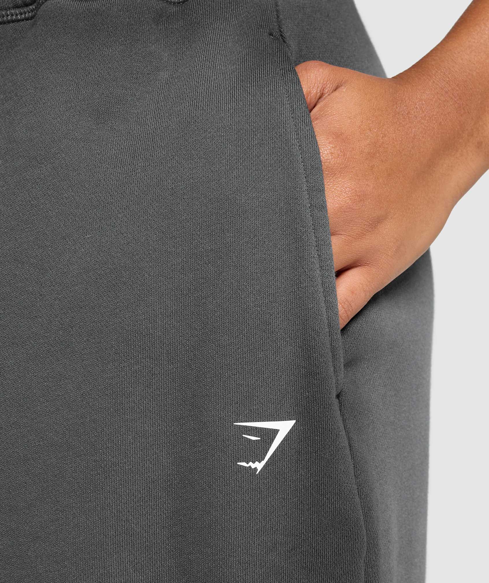 gymshark-gains-washed-loopback-joggers-grey-ss25