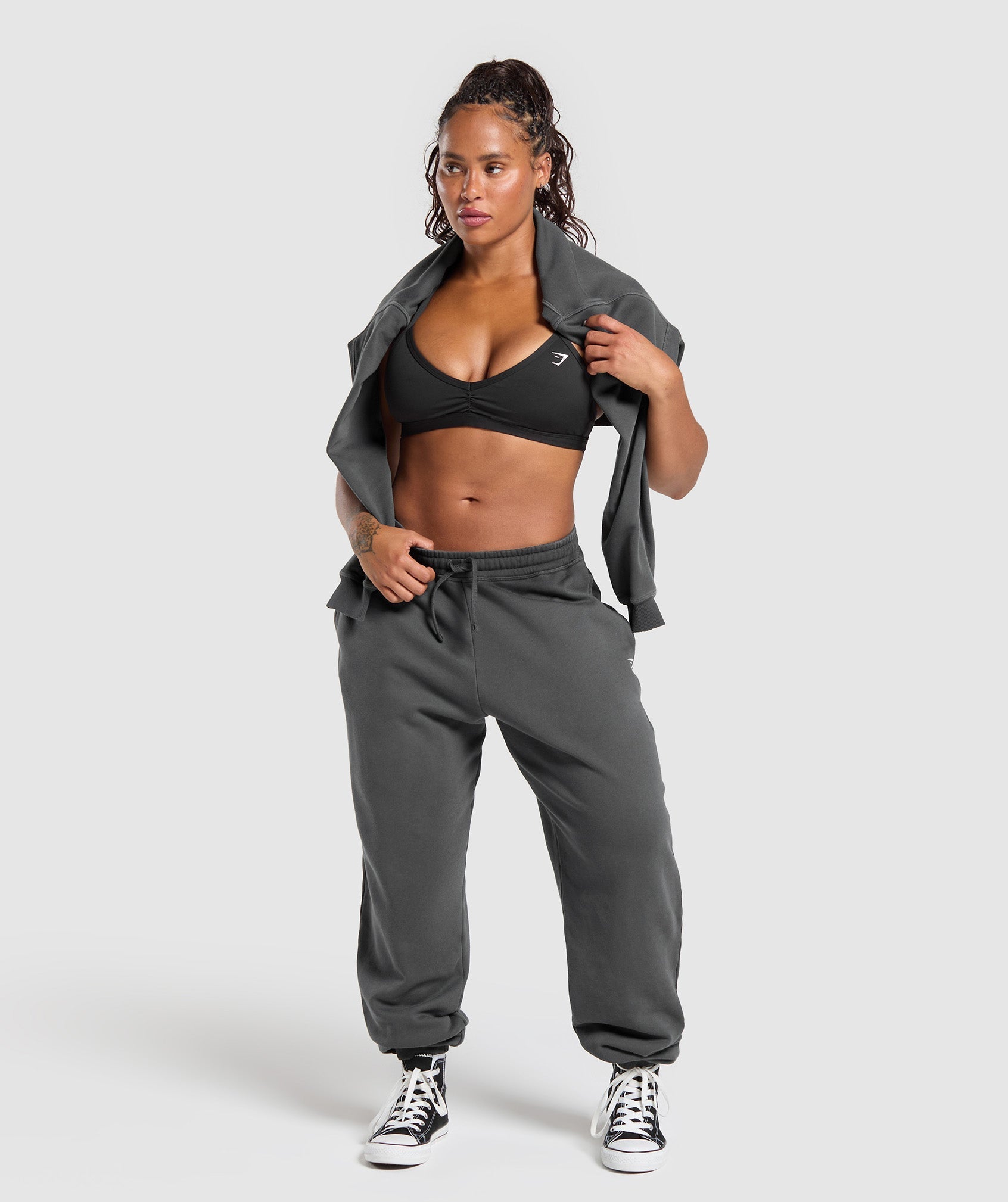 gymshark-gains-washed-loopback-joggers-grey-ss25