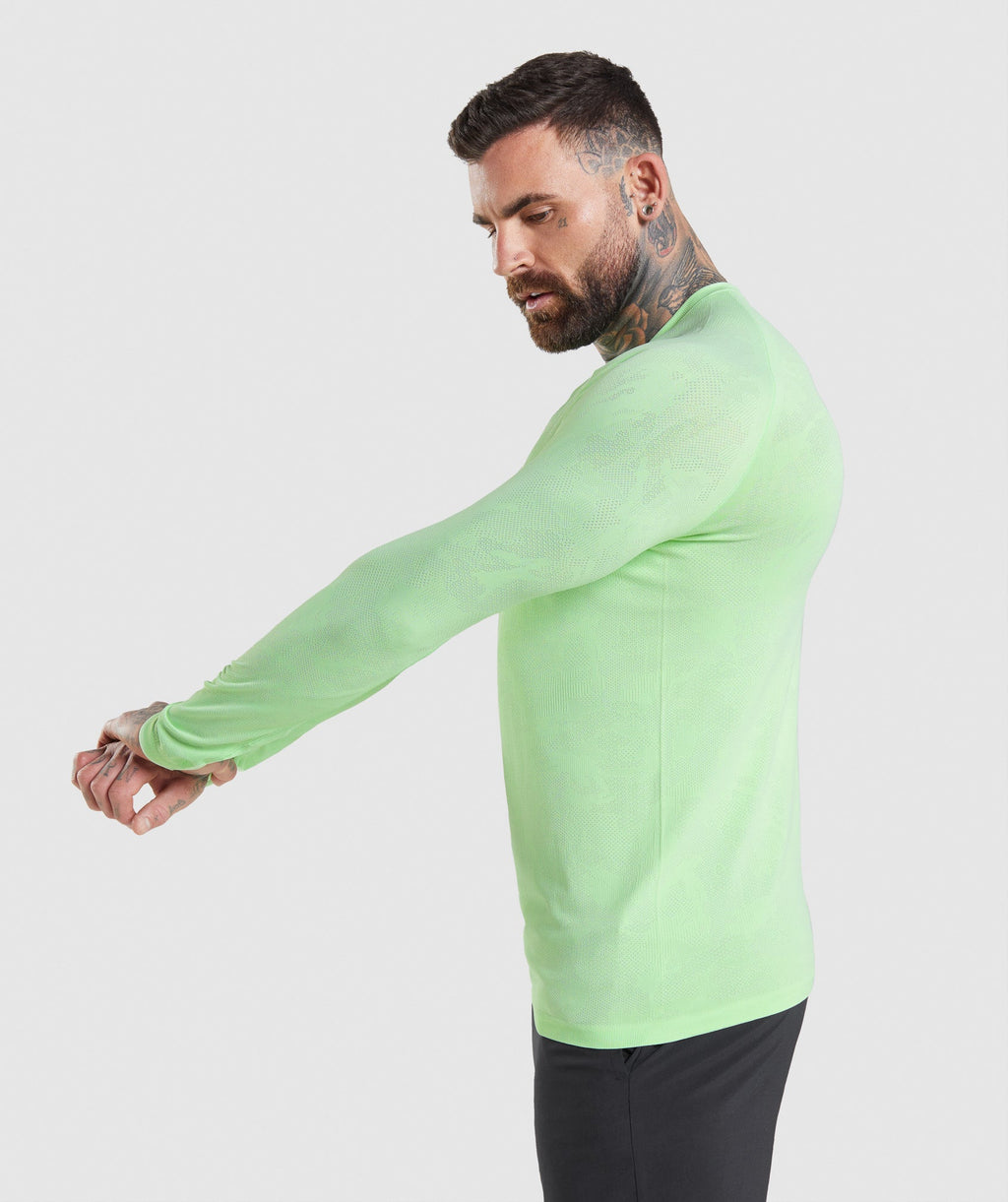 gymshark-geo-seamless-long-sleeve-t-shirt-bali-green-white-ss22