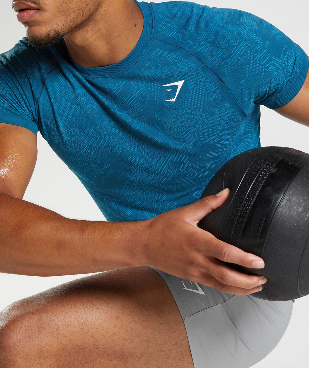 gymshark-geo-seamless-t-shirt-atlantic-blue-shark-blue-aw22