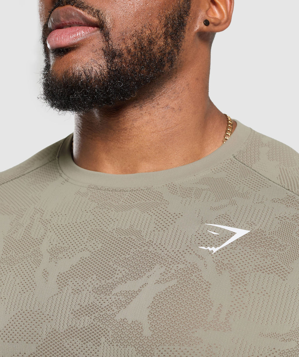 gymshark-geo-seamless-t-shirt-linen-brown-camo-brown-aw24