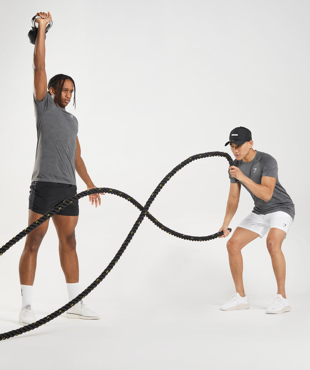 gymshark-geo-seamless-t-shirt-charcoal-grey-black-ss22