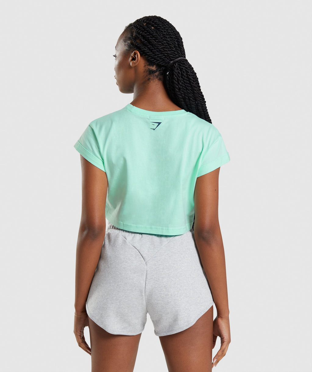 gymshark-apollo-crop-top-turbo-blue-ss22