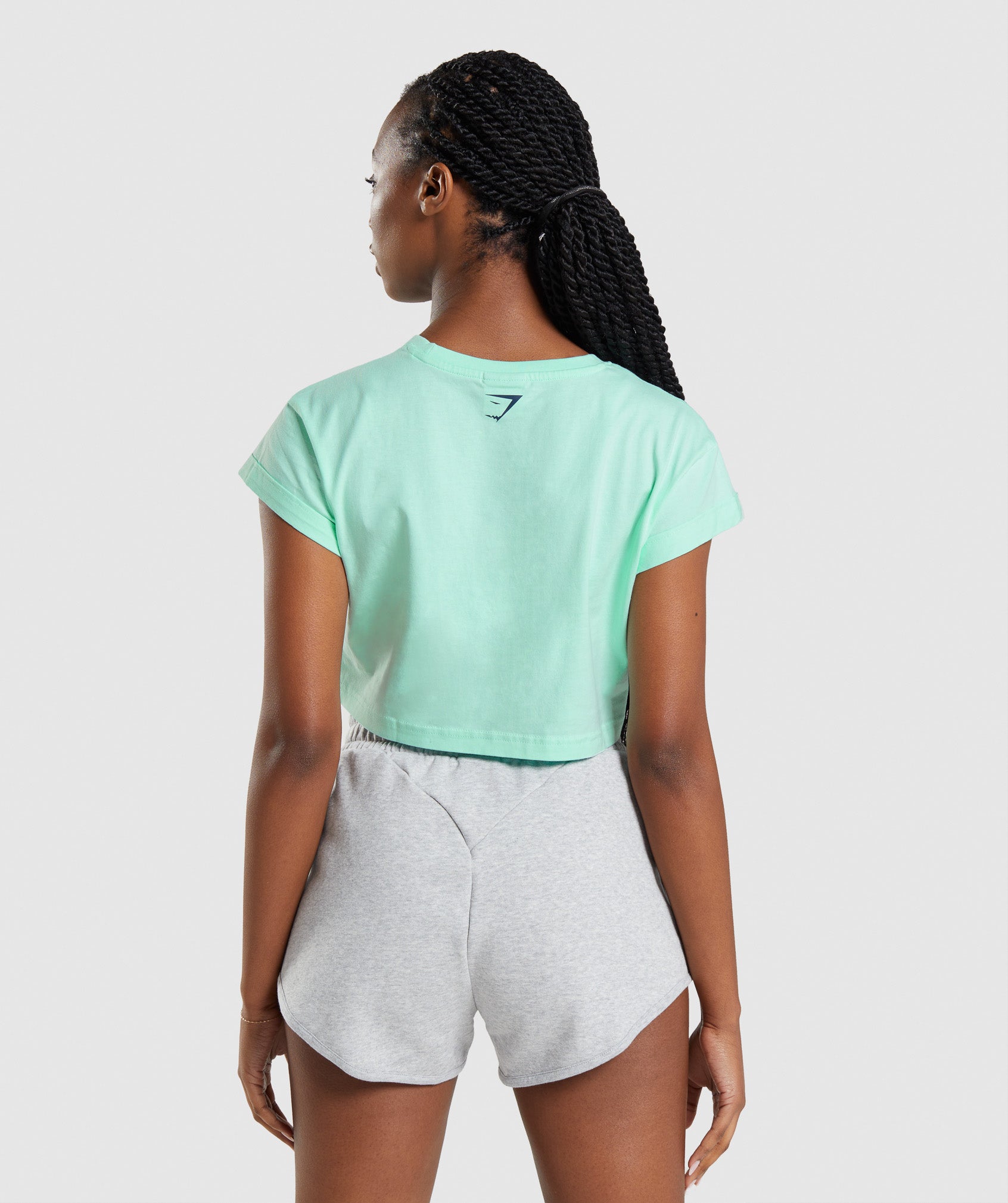 gymshark-apollo-crop-top-turbo-blue-ss22