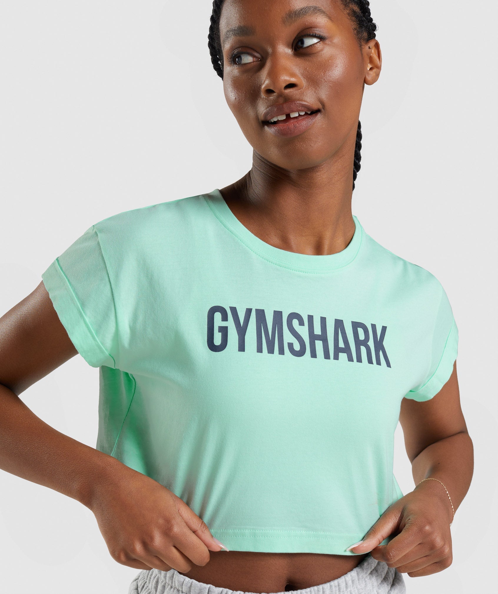 gymshark-apollo-crop-top-turbo-blue-ss22