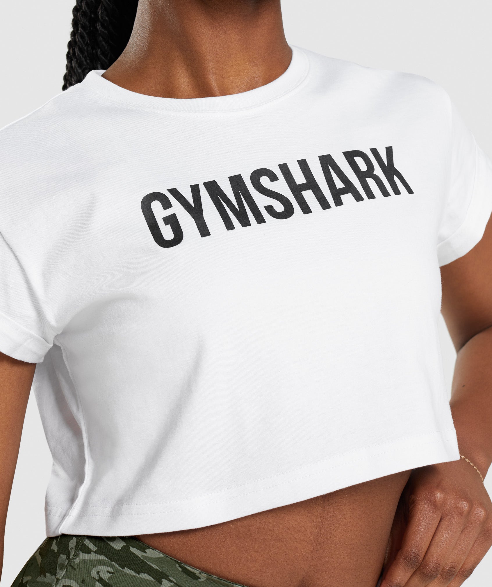 gymshark-apollo-crop-top-white-ss22