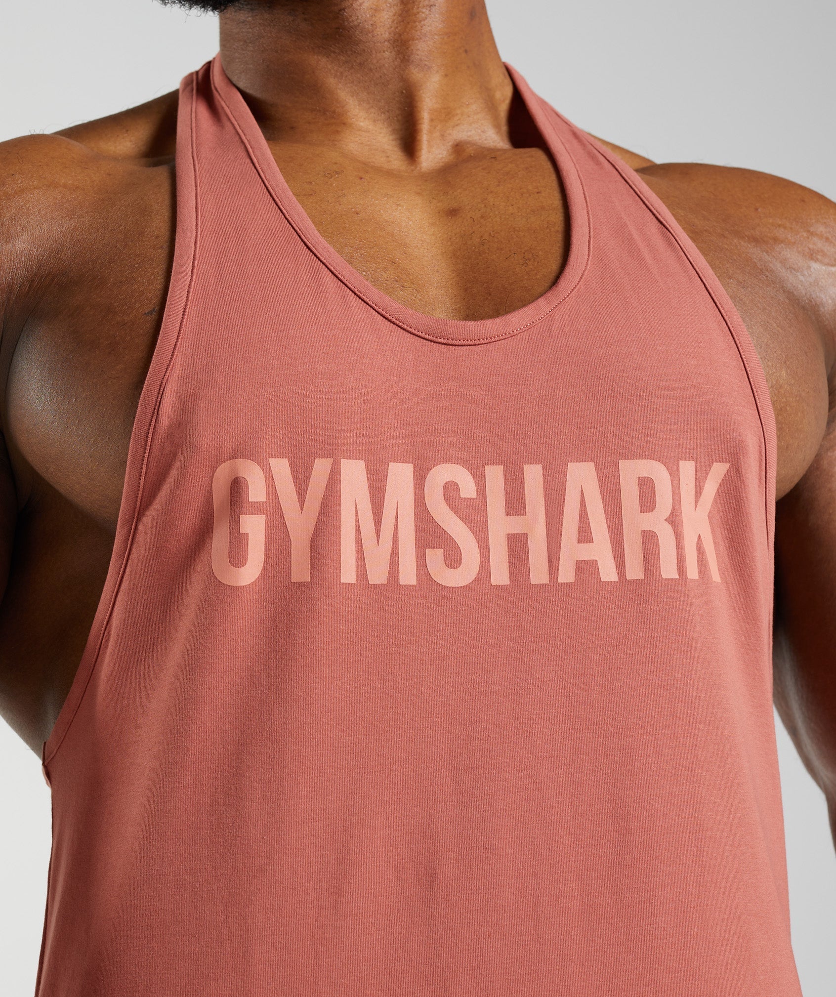 gymshark-apollo-stringer-persimmon-red-ss23