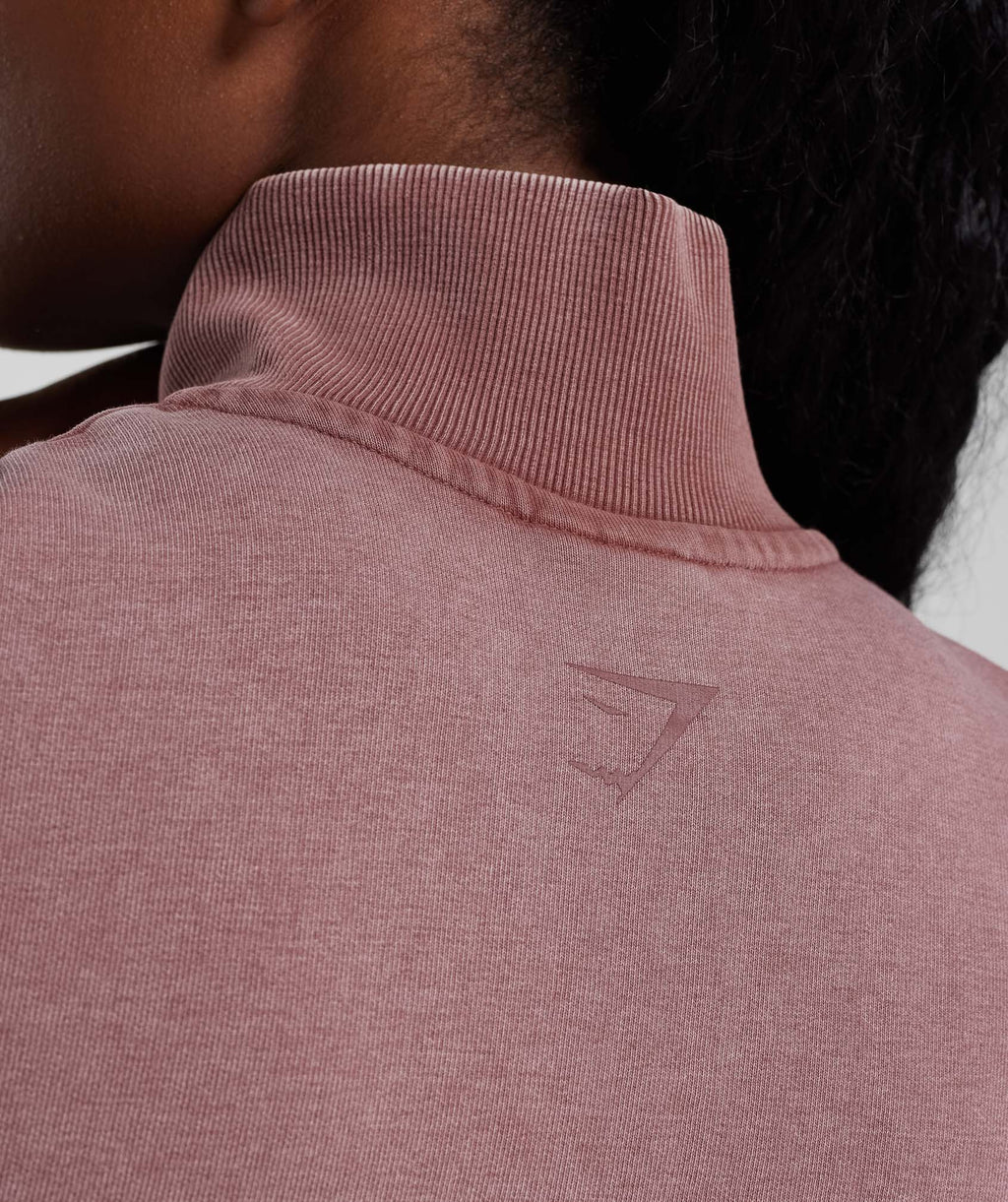 gymshark-collegiate-1-4-zip-dusty-maroon-ss23