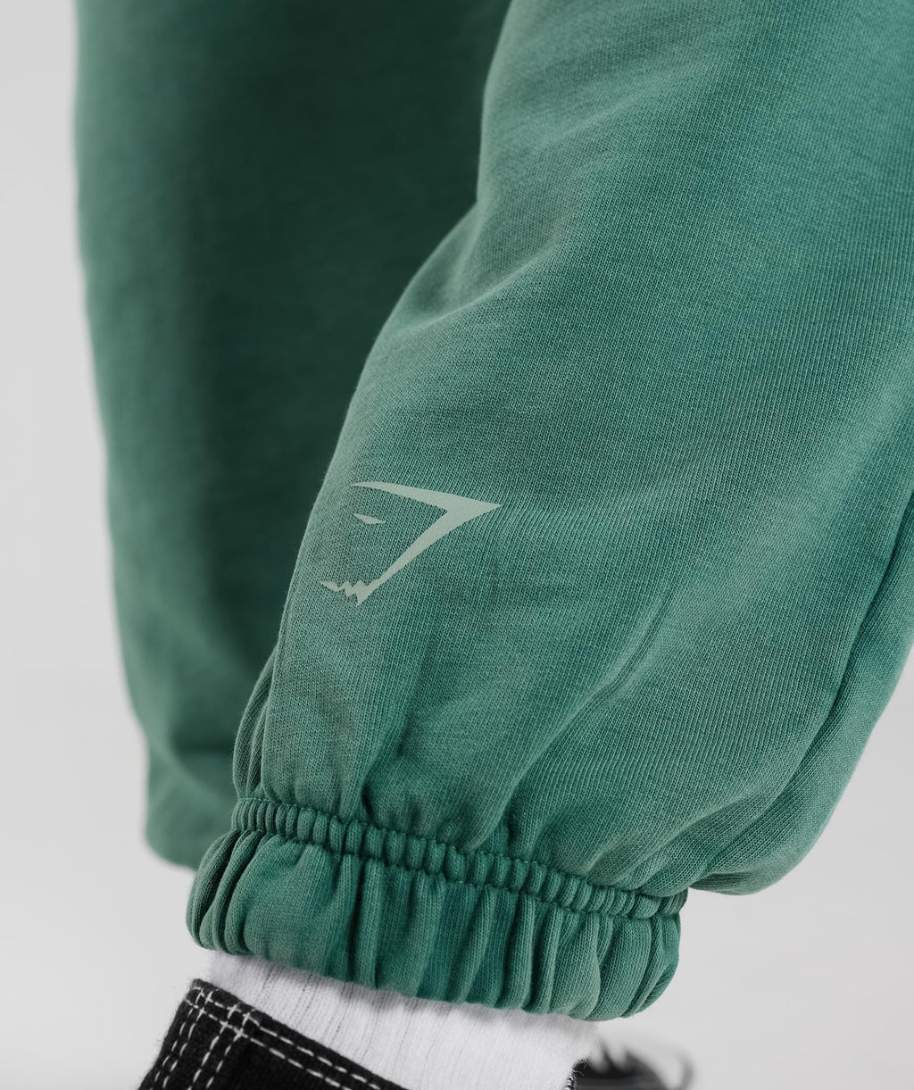 gymshark-collegiate-joggers-ink-teal-ss23