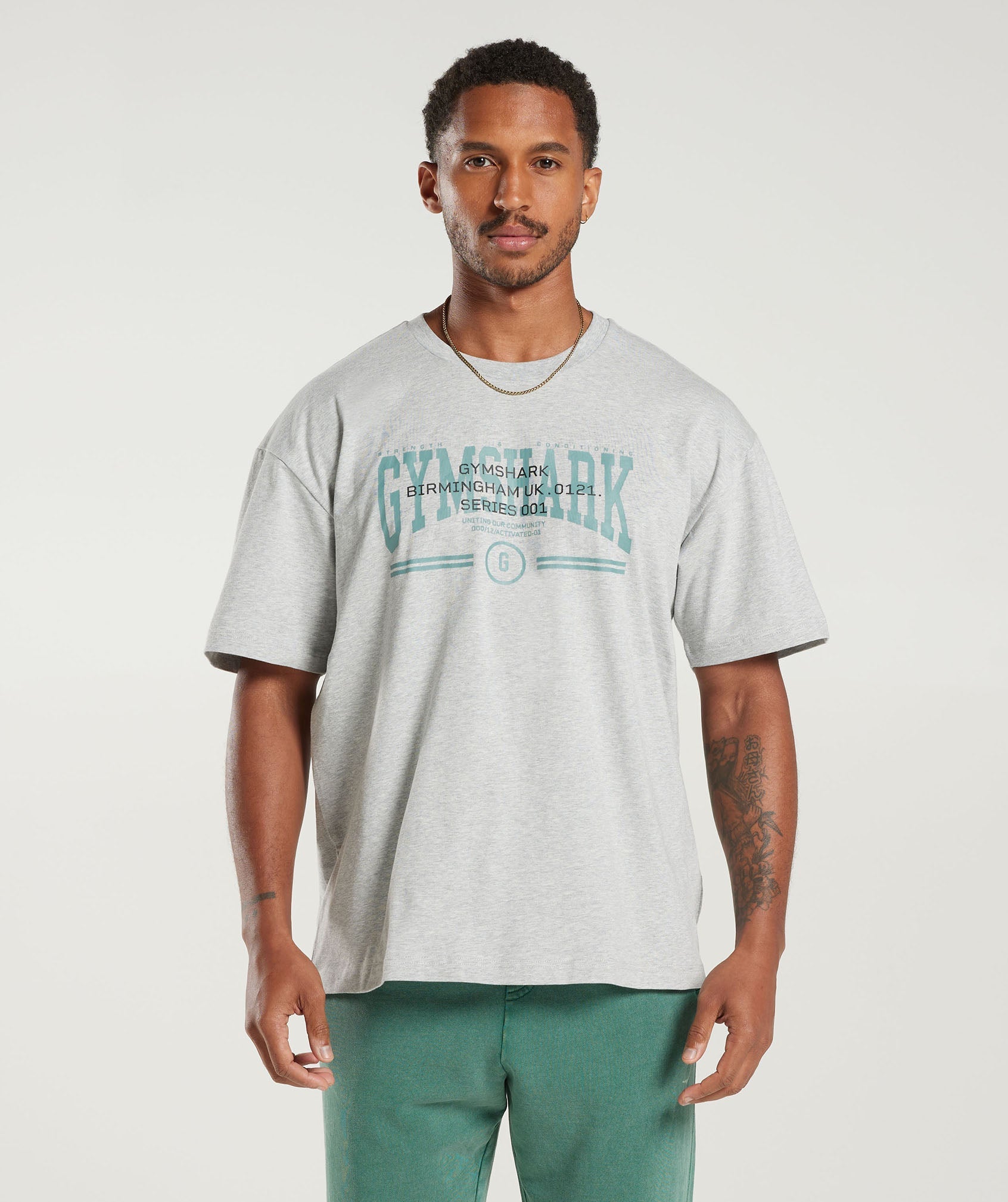 gymshark-collegiate-oversized-t-shirt-light-grey-core-marl-ss23