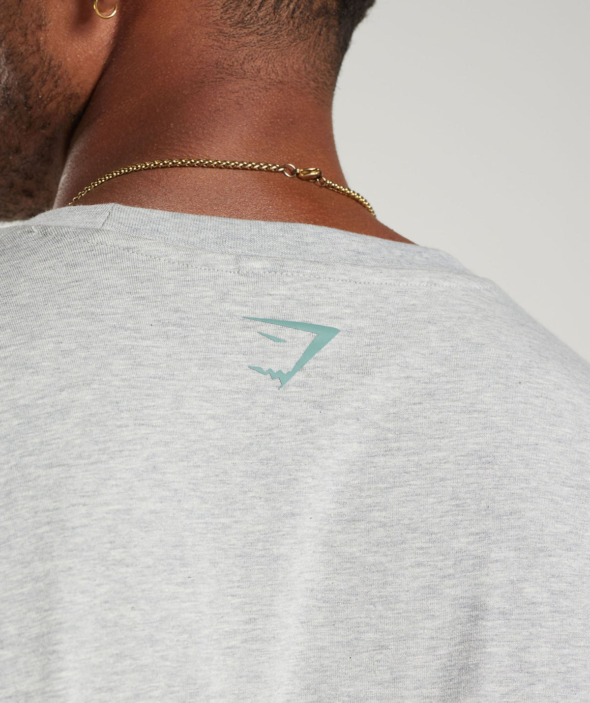 gymshark-collegiate-oversized-t-shirt-light-grey-core-marl-ss23