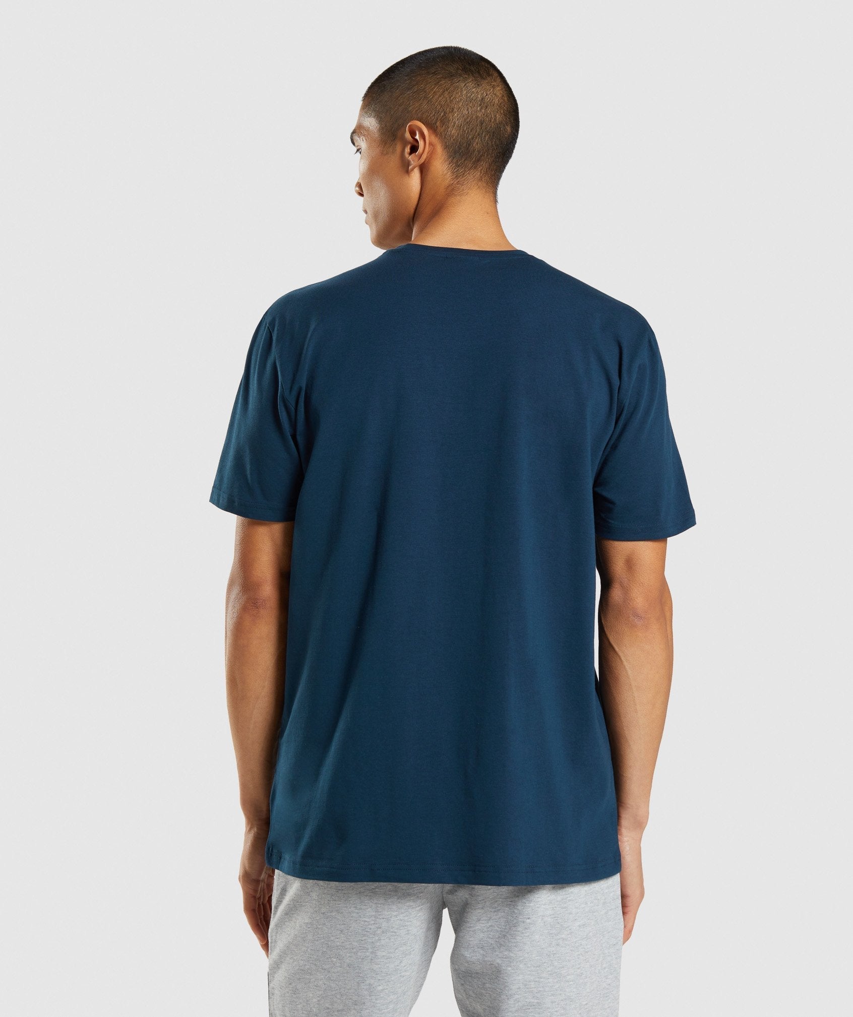 gymshark-sharkhead-infill-t-shirt-navy-aw21