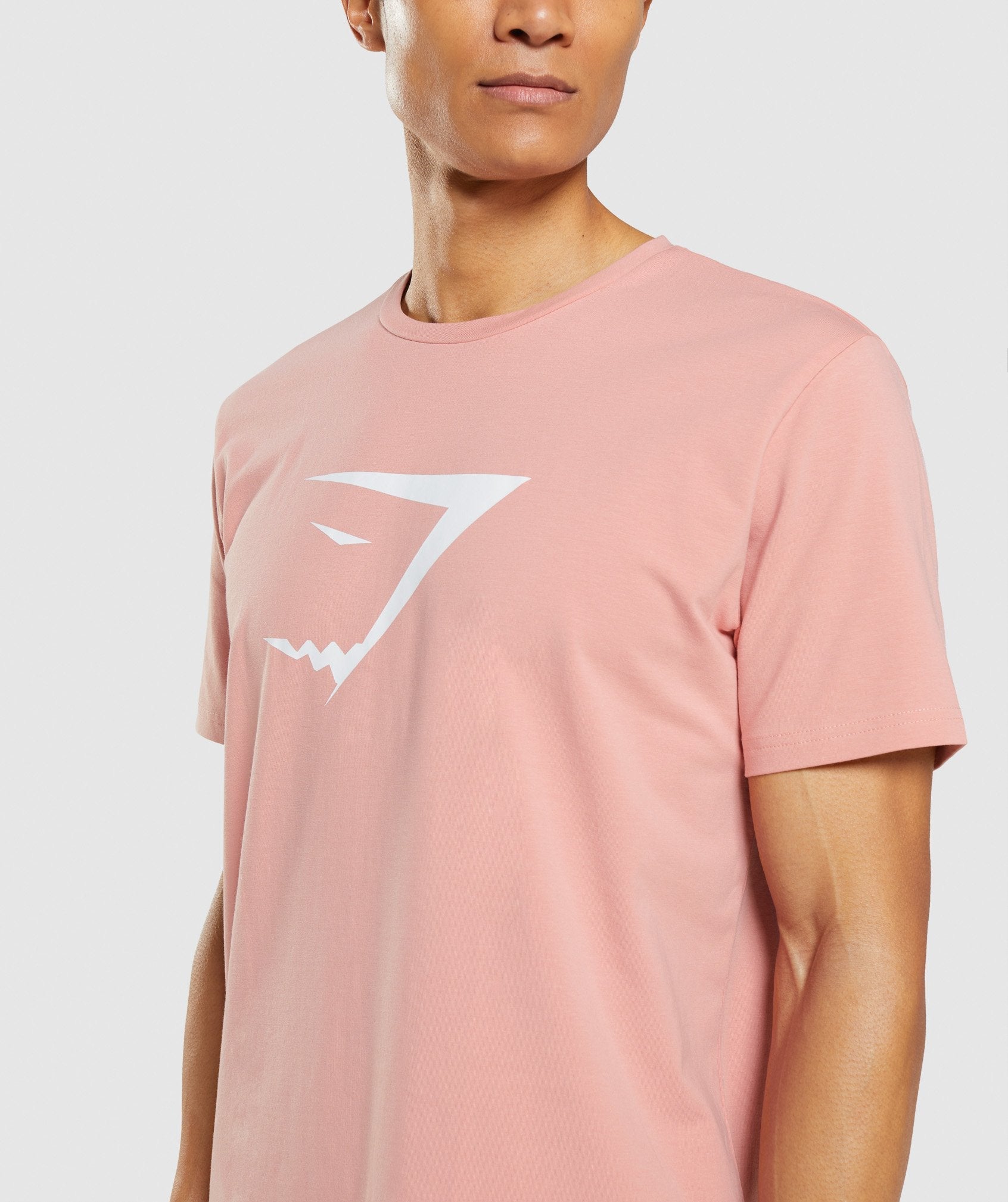gymshark-sharkhead-infill-t-shirt-pink-aw21