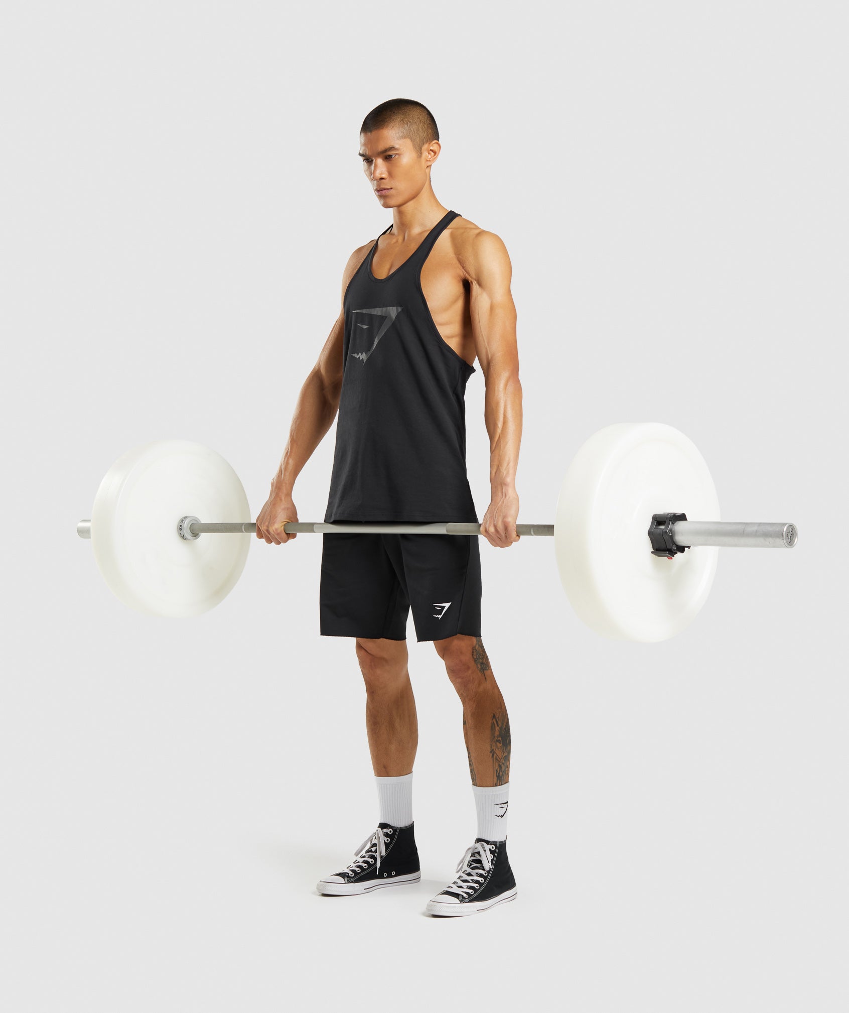 gymshark-sharkhead-infill-stringer-black-aw21