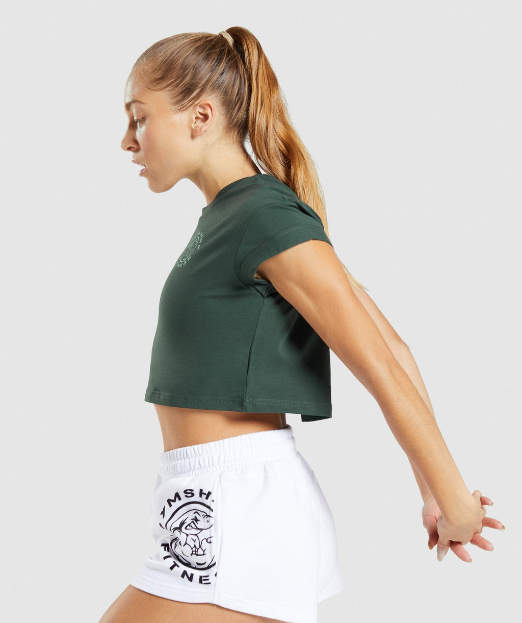 gymshark-legacy-graphic-crop-tee-dark-green-aw21
