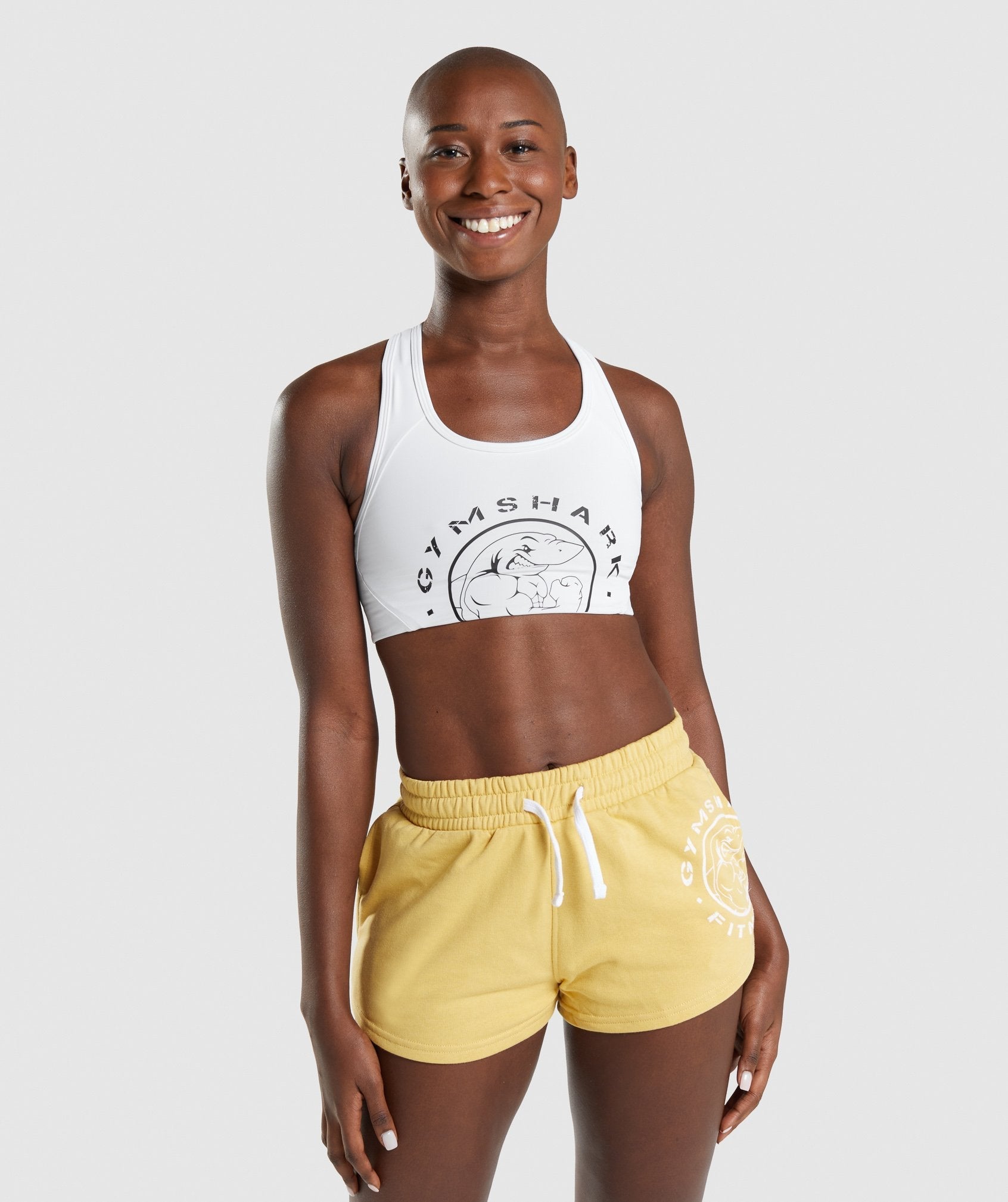gymshark-legacy-graphic-sports-bra-white-aw21