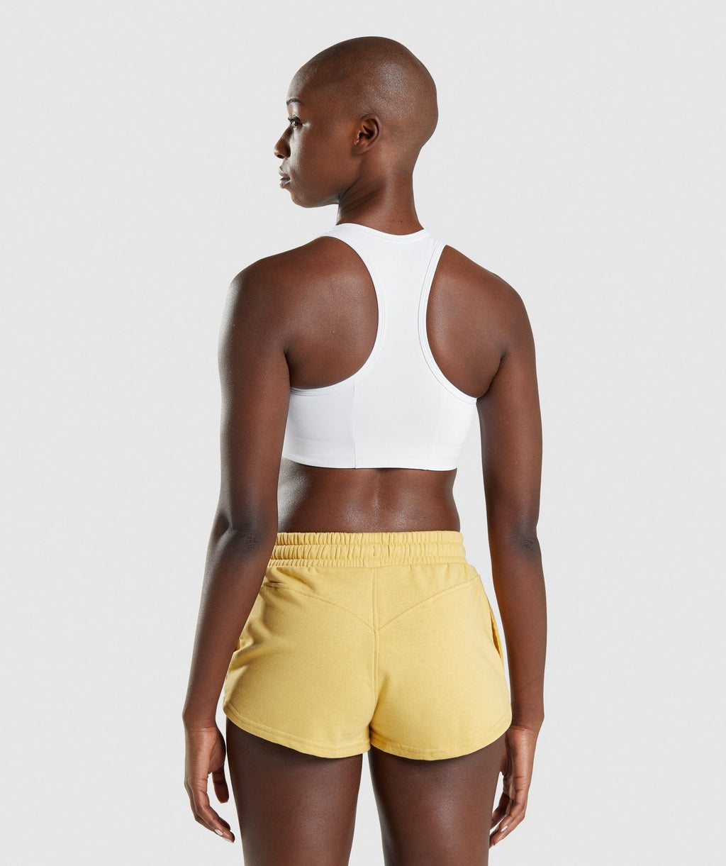 gymshark-legacy-graphic-sports-bra-white-aw21