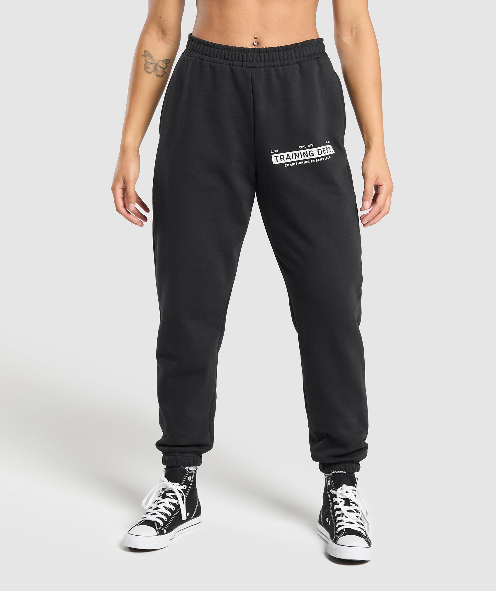 gymshark-training-department-graphic-oversized-joggers-black-aw24