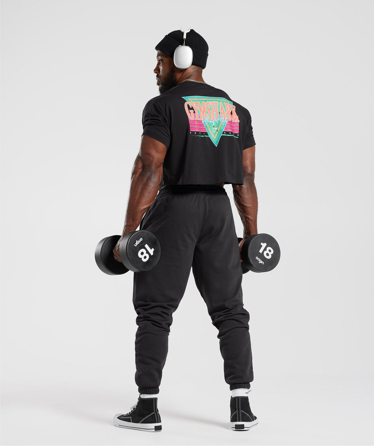 gymshark-retrowave-crop-t-shirt-black-ss23