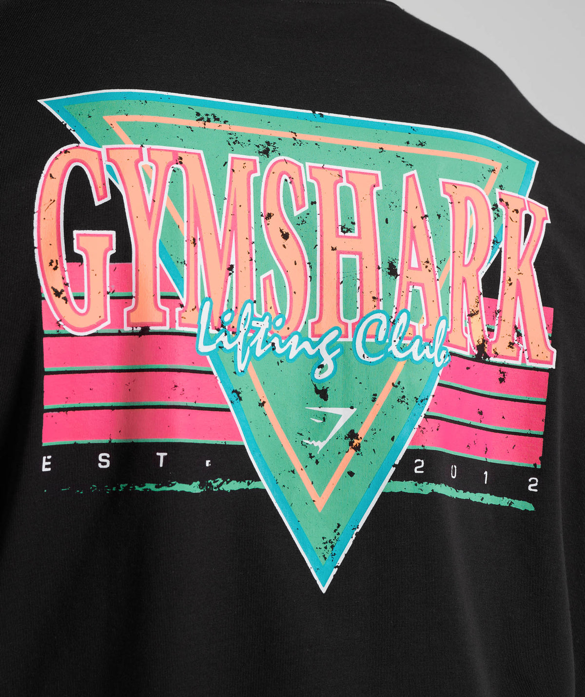 gymshark-retrowave-oversized-t-shirt-black-ss23