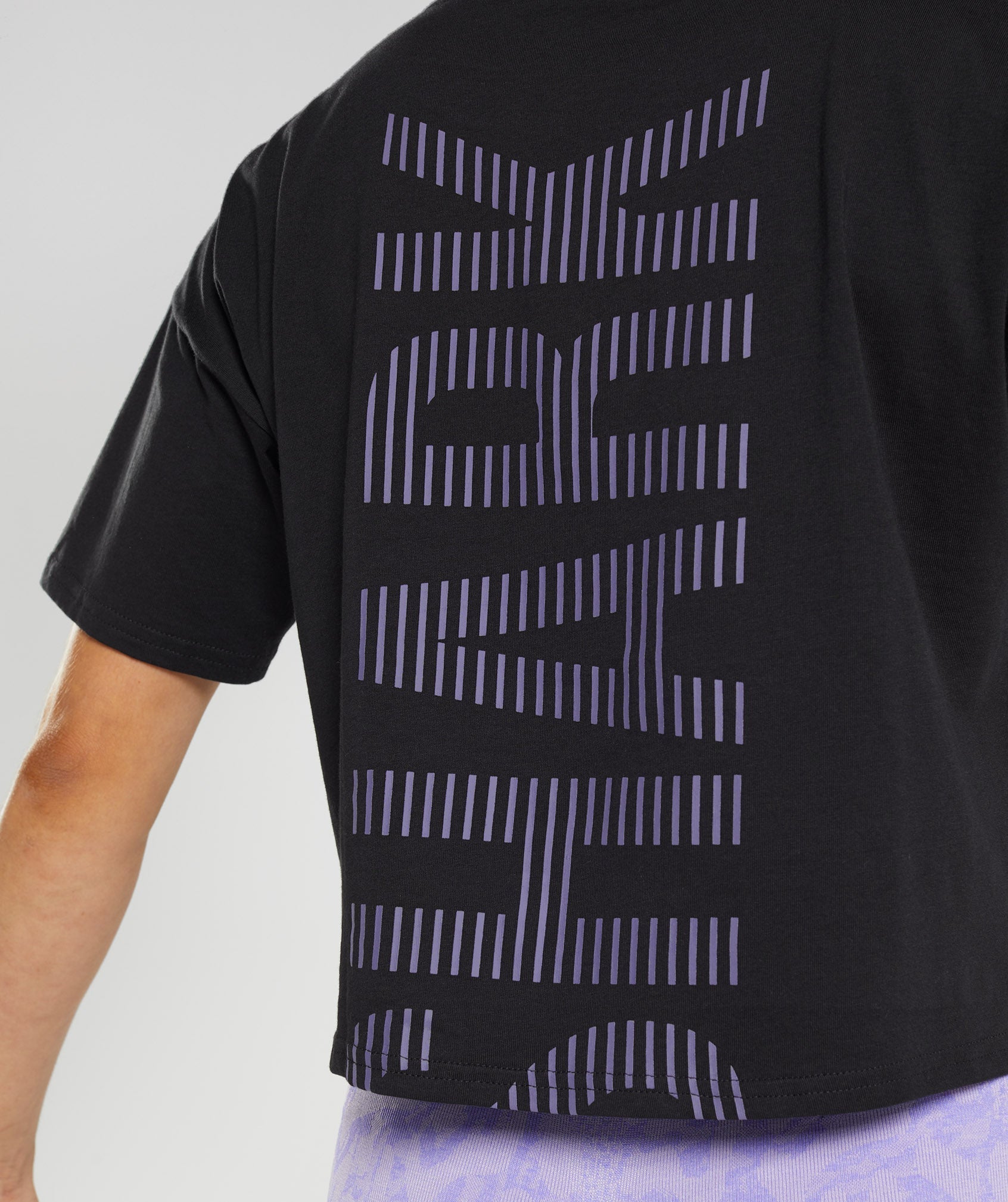 gymshark-315-midi-t-shirt-black-mercury-purple-aw22