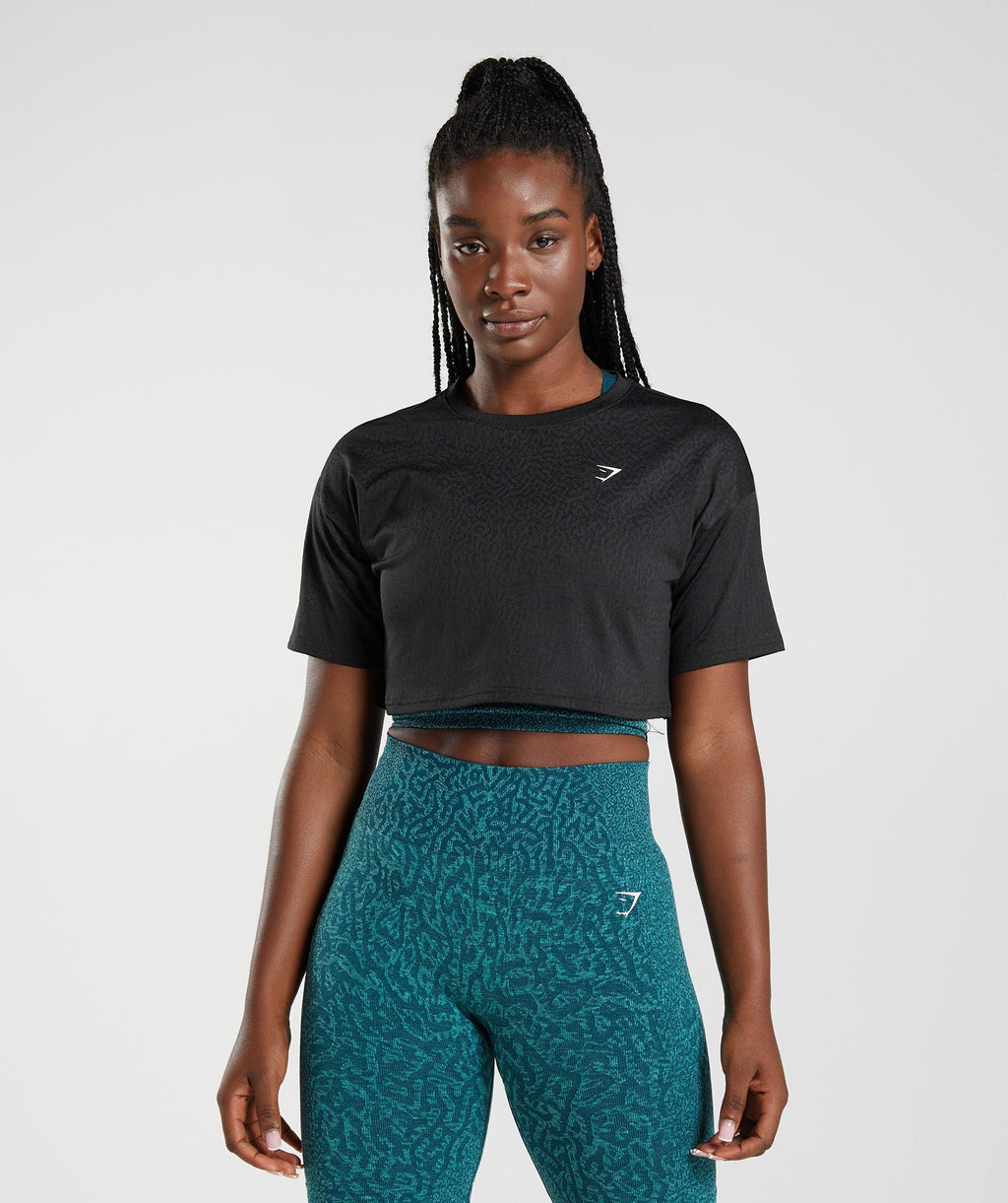 gymshark-adapt-animal-seamless-crop-top-reef-black-aw22