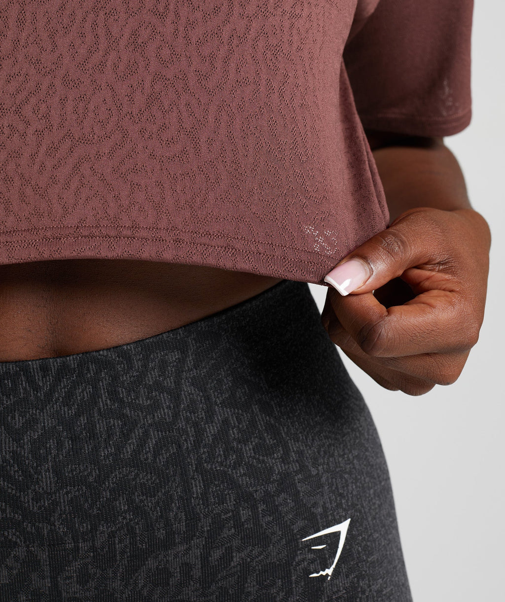 gymshark-adapt-animal-seamless-crop-top-reef-cherry-brown-aw22