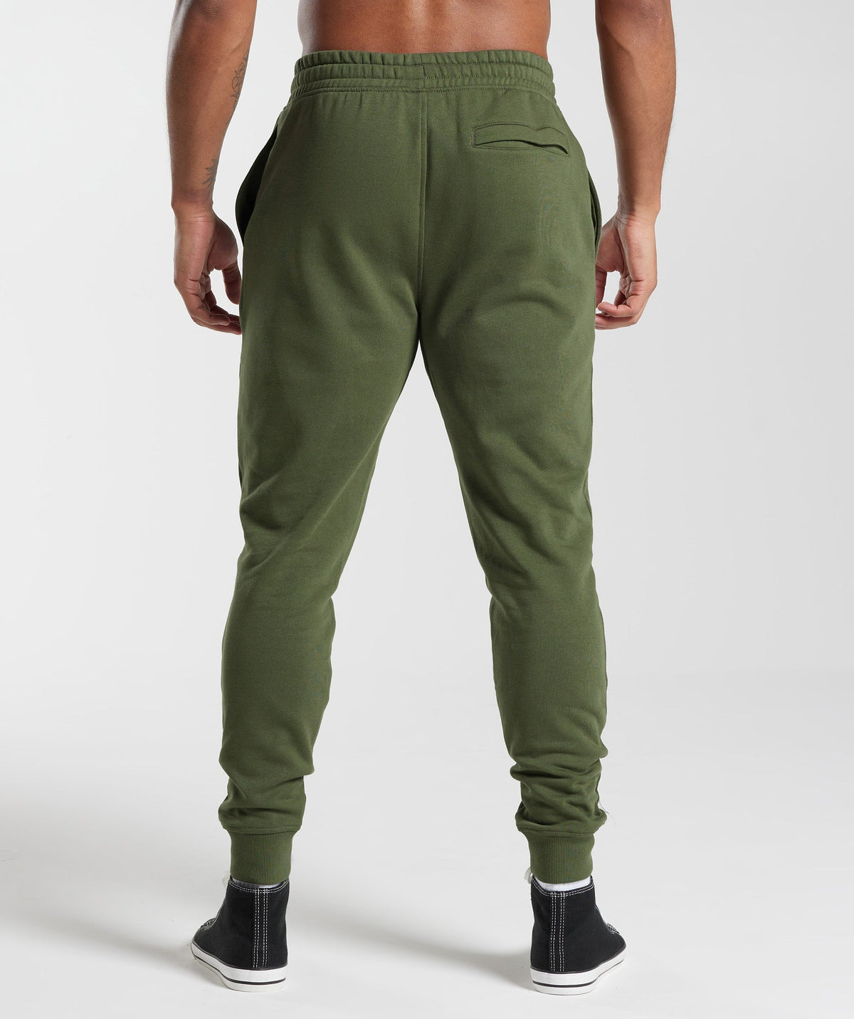gymshark-gfx-social-club-joggers-core-olive-aw22