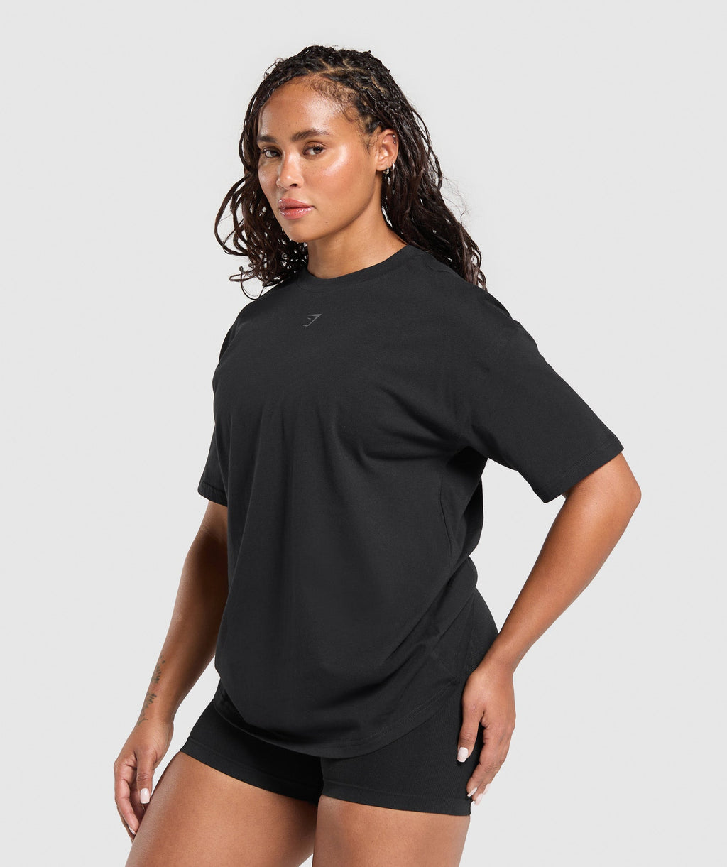 gymshark-gritty-muscle-mommy-graphic-t-shirt-black-ss25