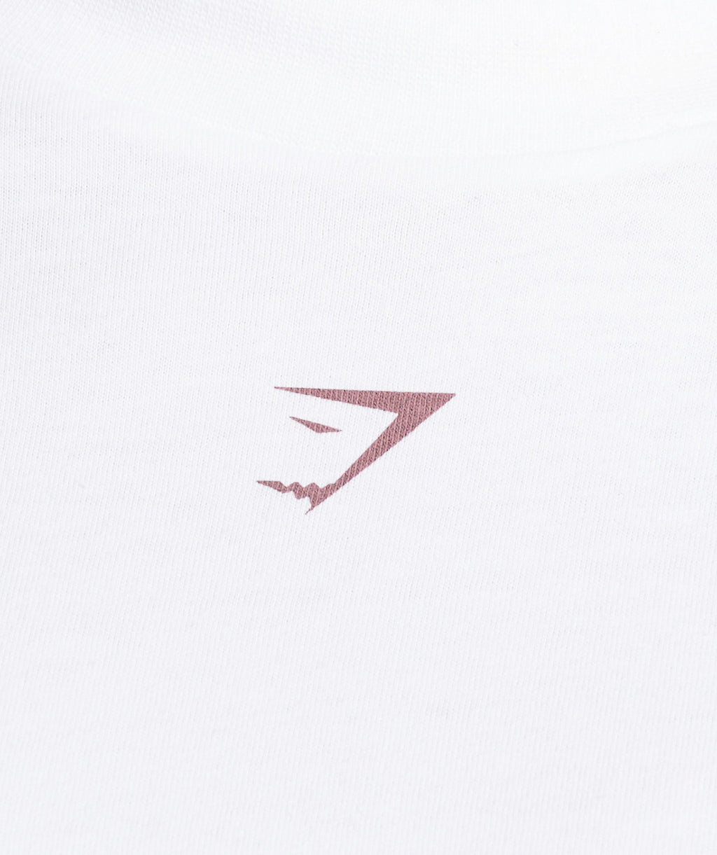 gymshark-gritty-muscle-mommy-graphic-t-shirt-white-ss25