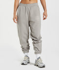 gymshark-gs10-jogger-ecru-brown-aw22