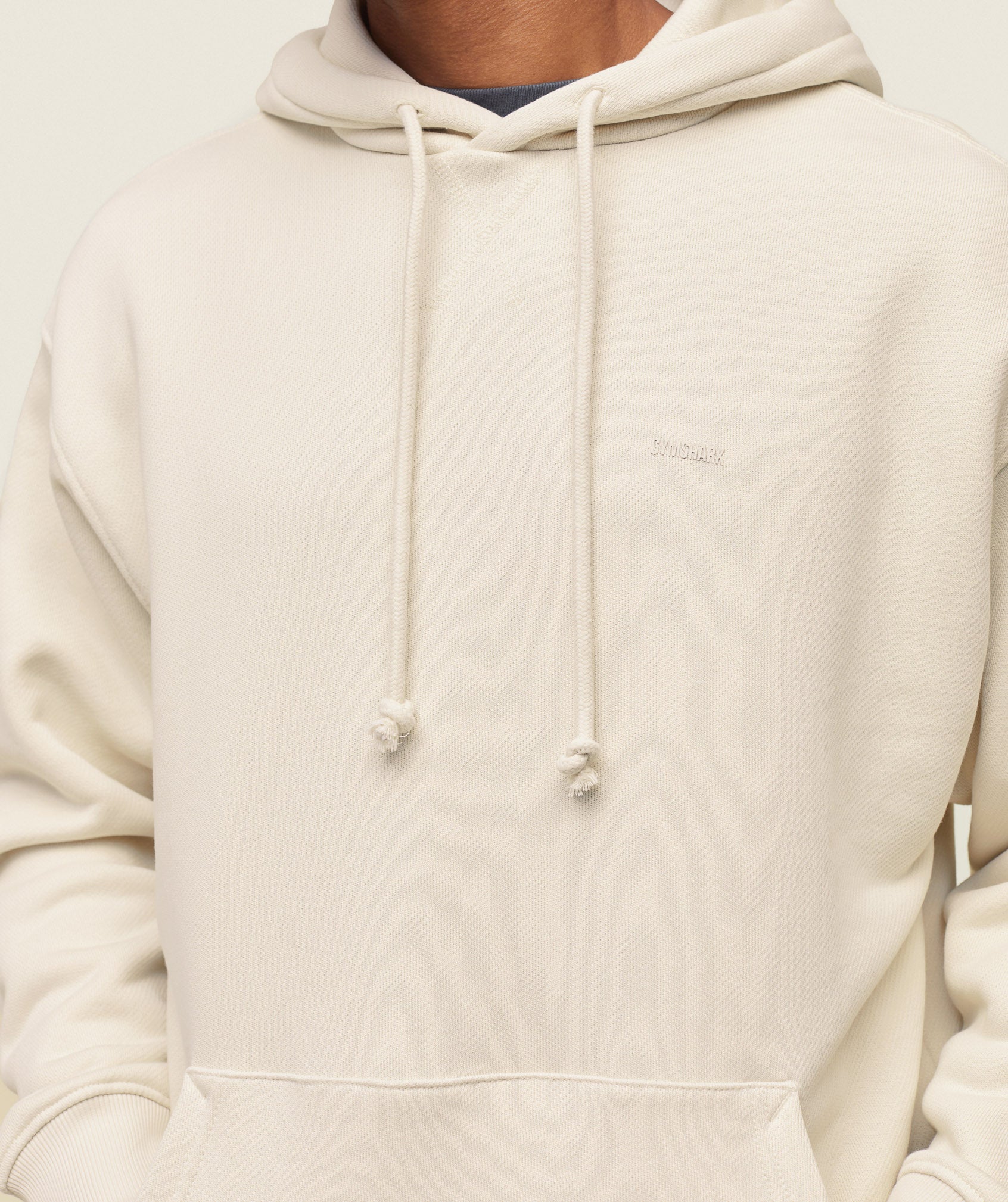 gymshark-everywear-relaxed-hoodie-oat-white-aw24