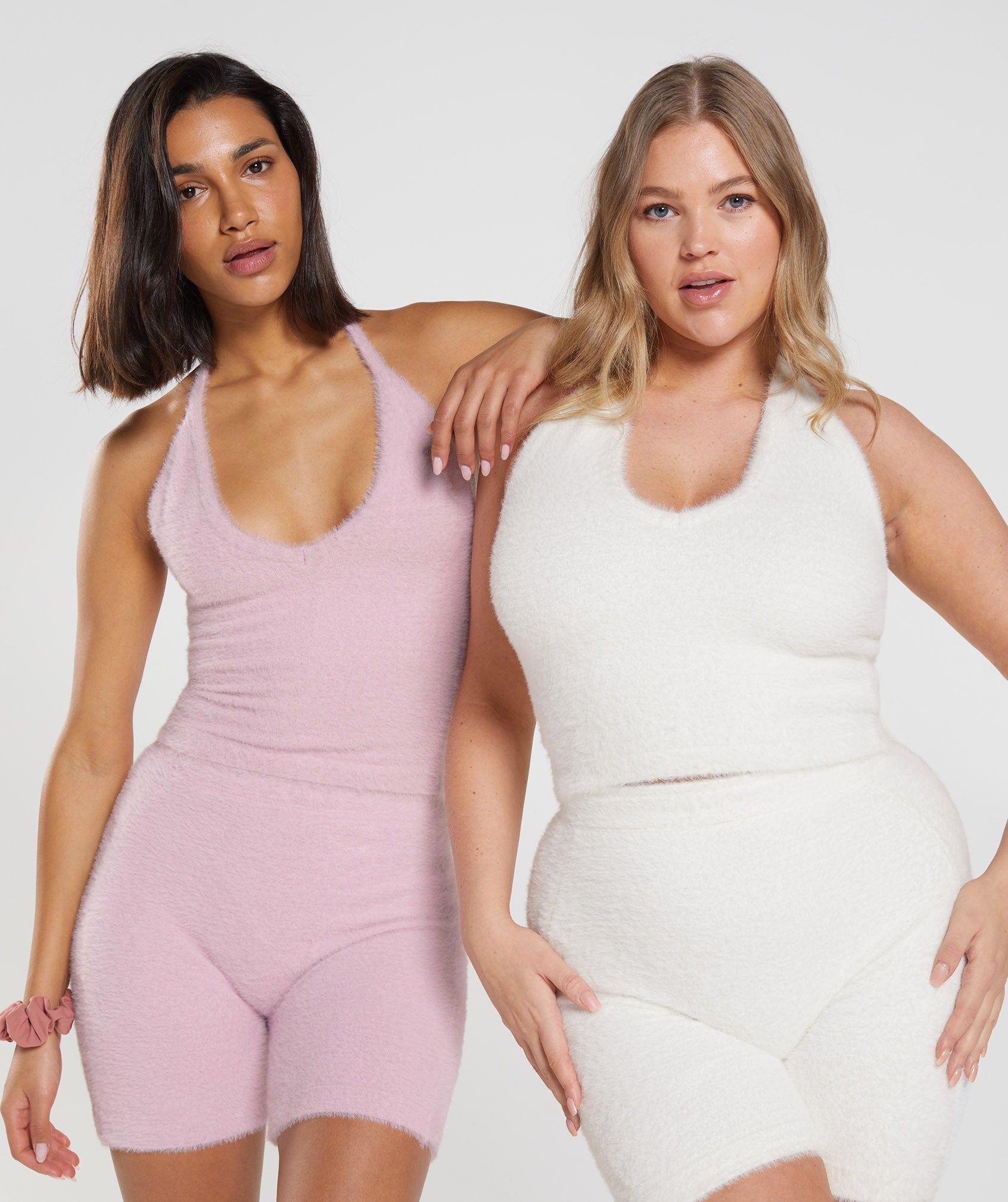 gymshark-whitney-eyelash-knit-midi-halter-top-pressed-petal-pink-ss23