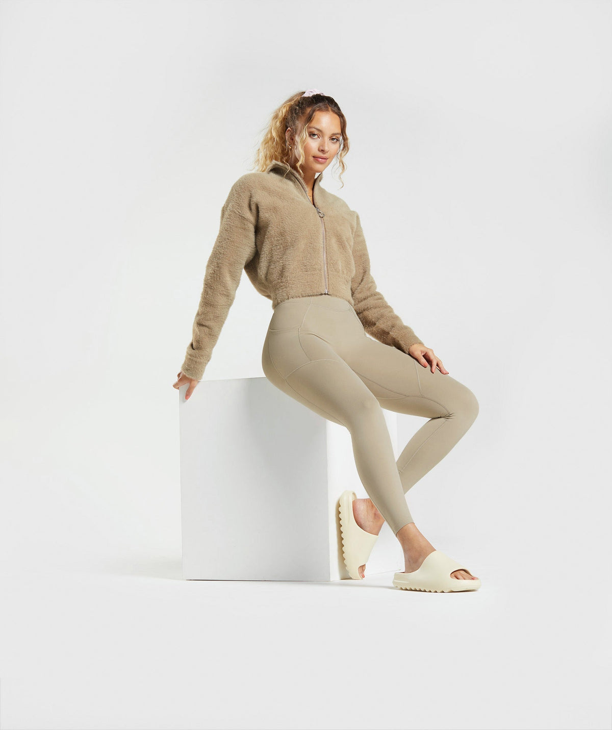 gymshark-whitney-eyelash-knit-jacket-cement-brown-ss23