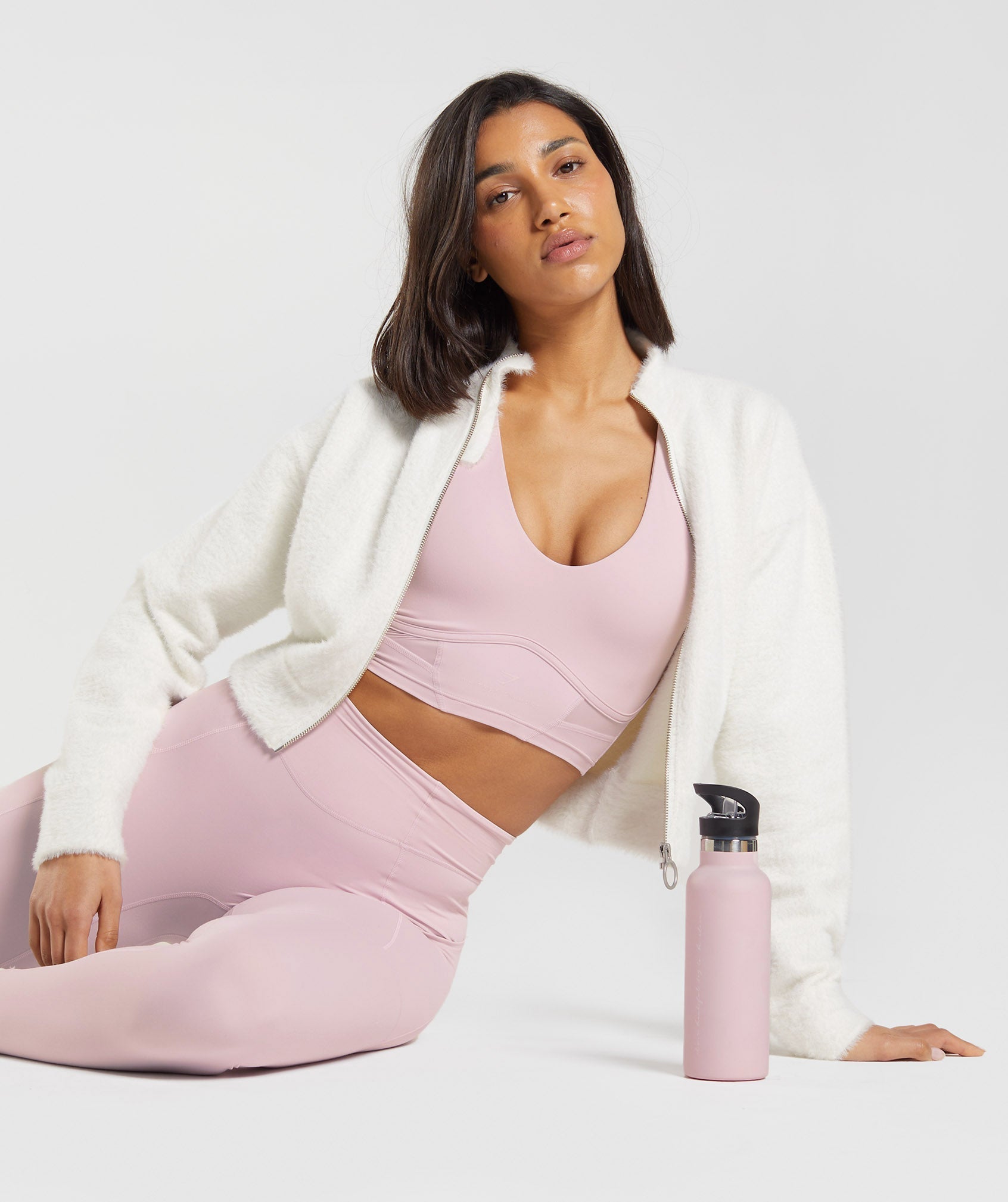 gymshark-whitney-eyelash-knit-jacket-skylight-white-ss23