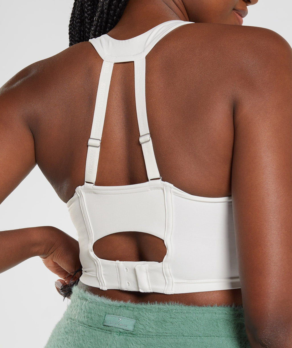 gymshark-whitney-longline-bra-skylight-white-ss23