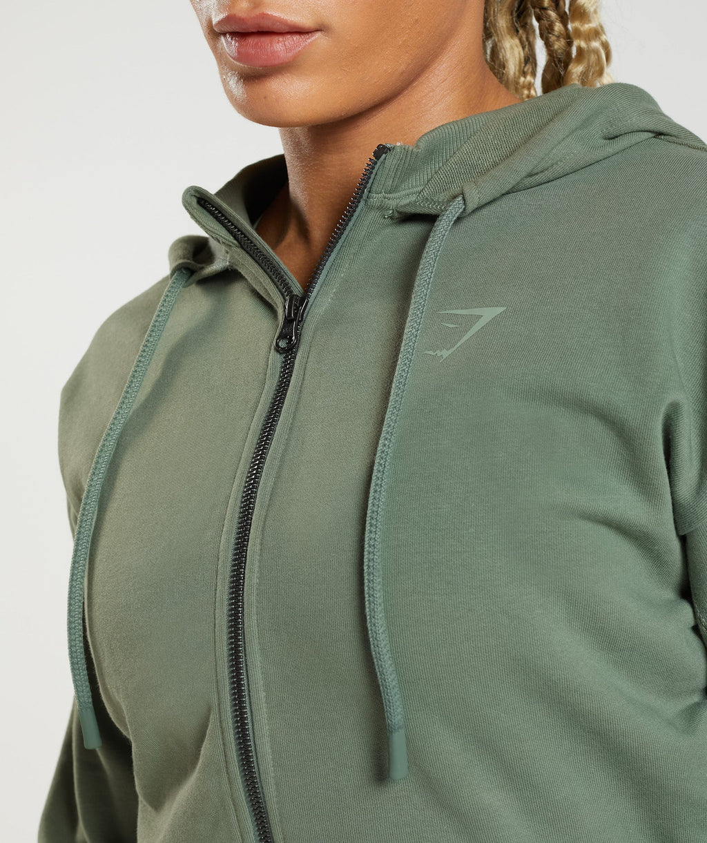 gs-power-cropped-zip-hoodie-willow-green-ss23