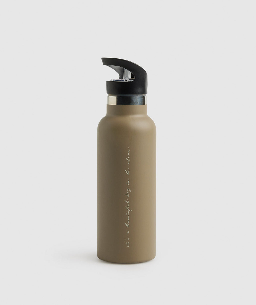 gymshark-whitney-bottle-cement-brown-aw22