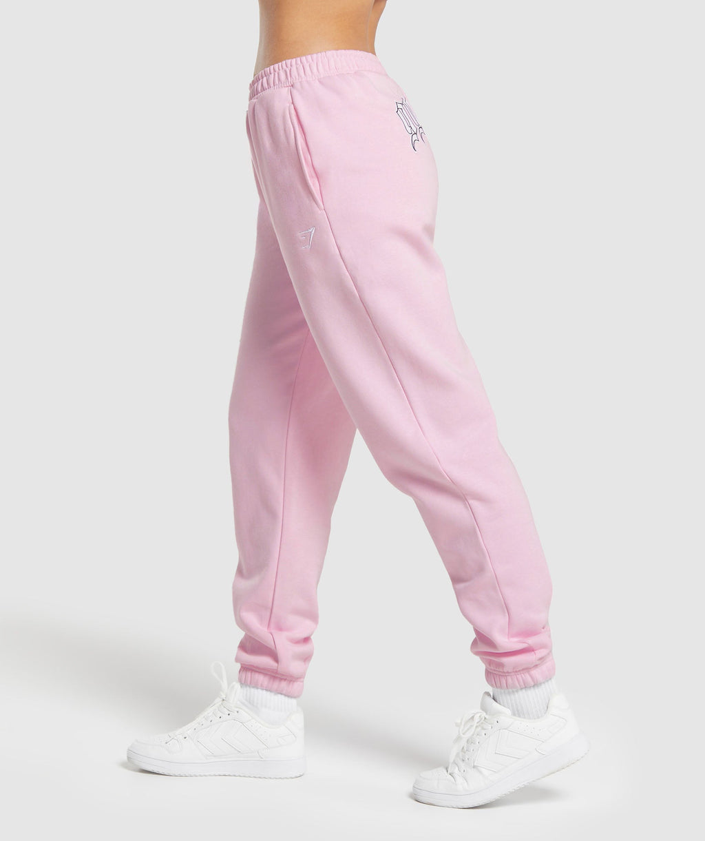 gymshark-heavy-flex-graphic-jogger-dolly-pink-ss24