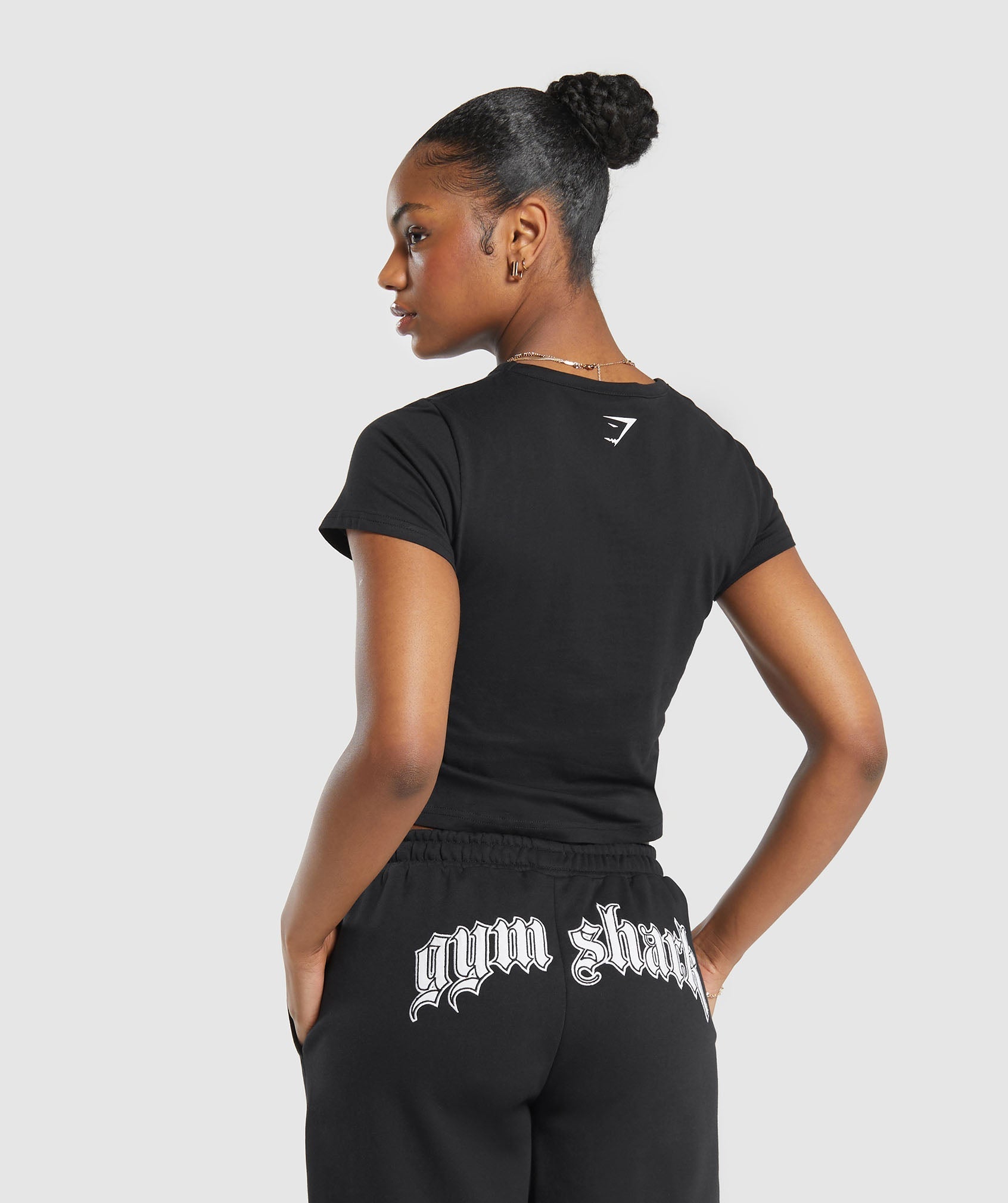 gymshark-heavy-flex-t-shirt-black-ss24