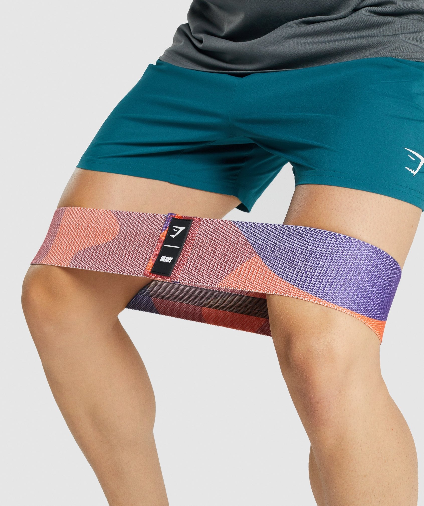 gymshark-heavy-glute-band-pink-aw21