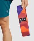 gymshark-heavy-glute-band-pink-aw21
