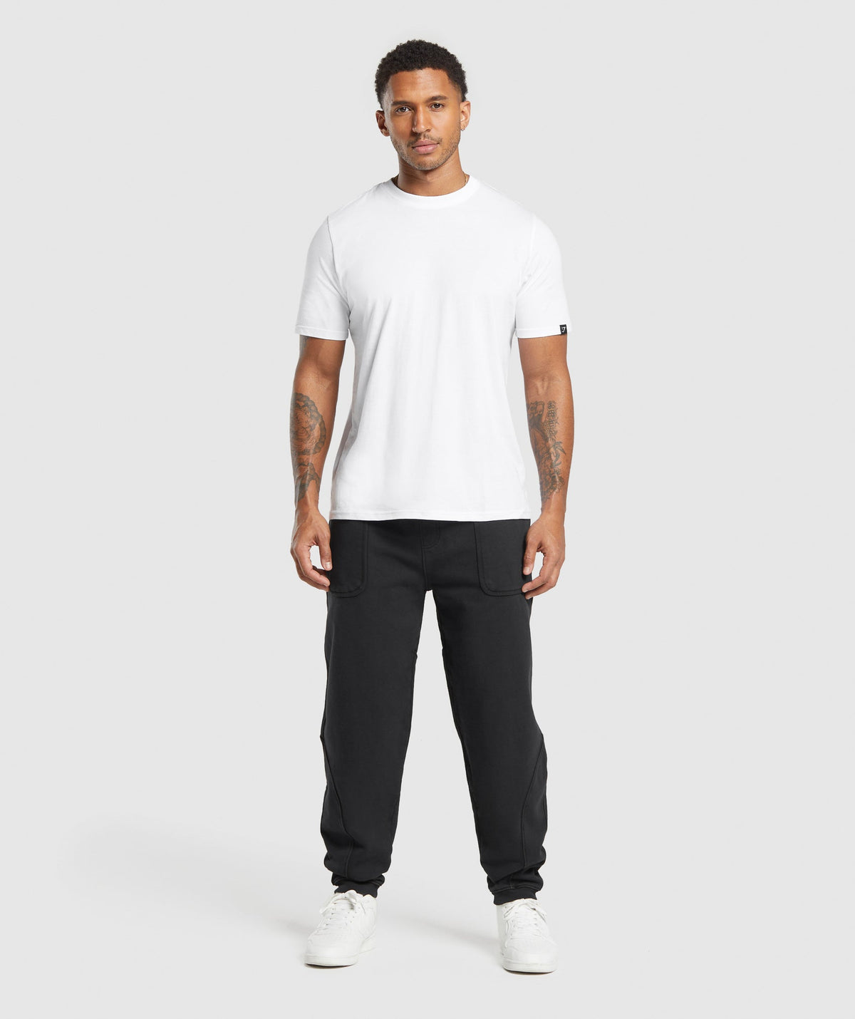 gymshark-heavyweight-joggers-black-ss25