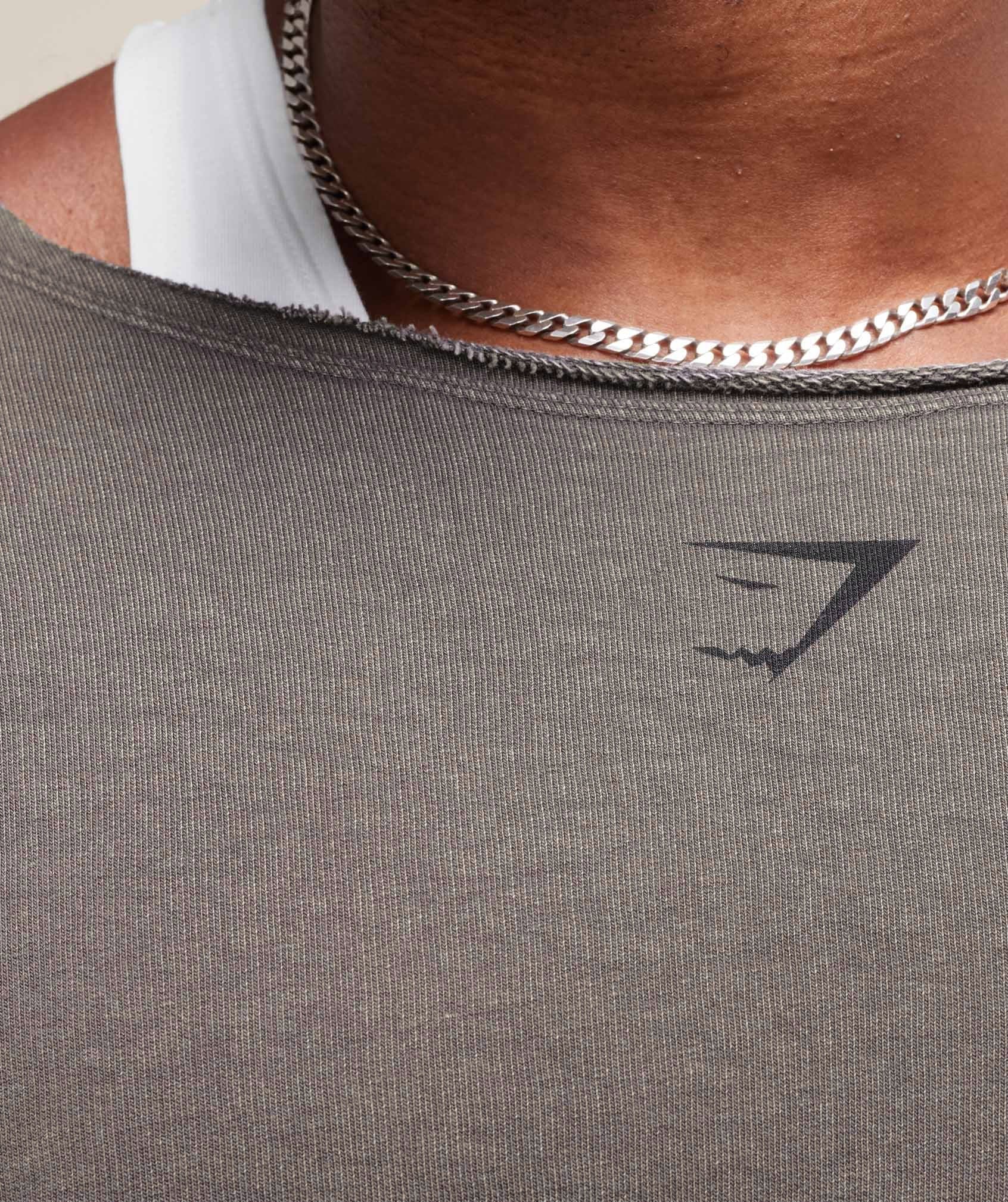 gymshark-heritage-washed-rag-top-onyx-grey-ss25