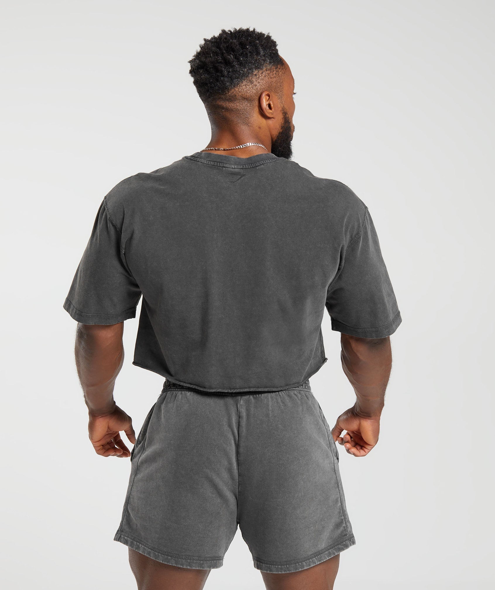 gymshark-heritage-washed-crop-t-shirt-onyx-grey-aw23