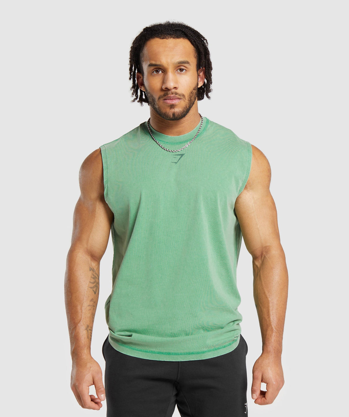 gymshark-heritage-washed-cut-off-tank-lagoon-green-ss24