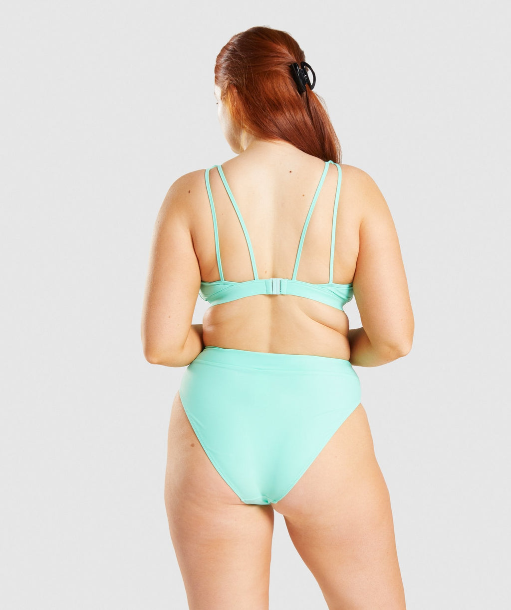 gymshark-high-rise-bikini-top-turquoise